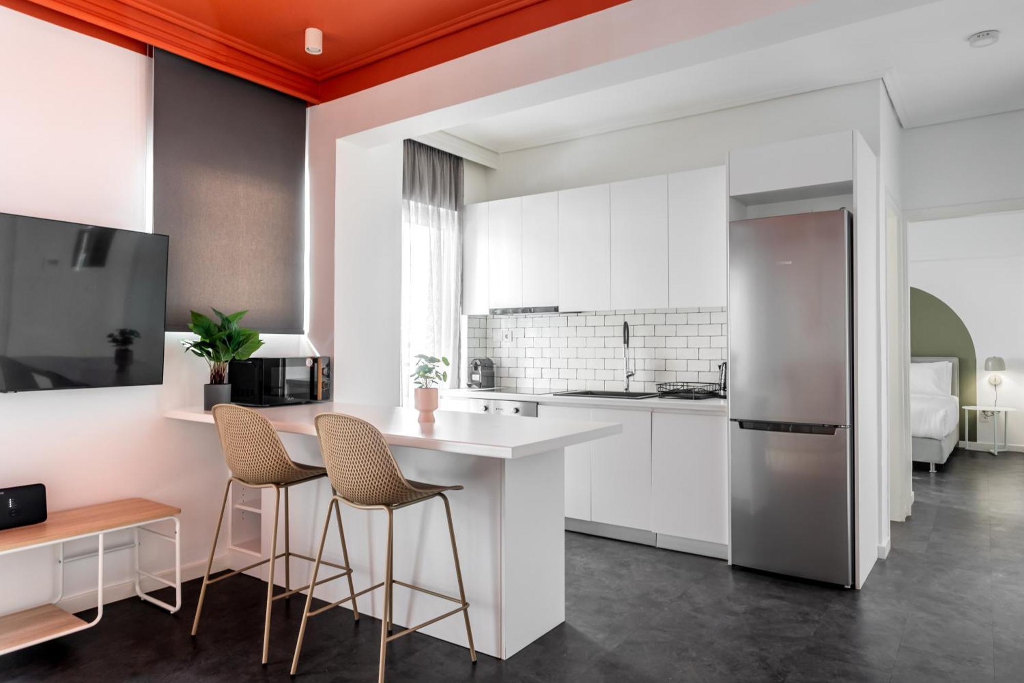 Aparthotel Onezerotwo By Zoia Living Atenas Exterior foto